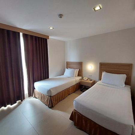 Mango Suites Tuguegarao City Exteriör bild
