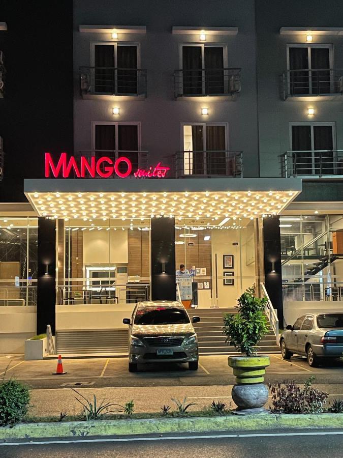 Mango Suites Tuguegarao City Exteriör bild