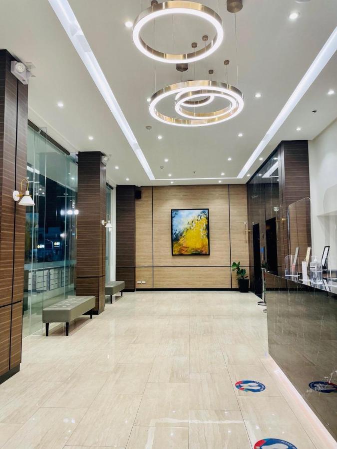 Mango Suites Tuguegarao City Exteriör bild