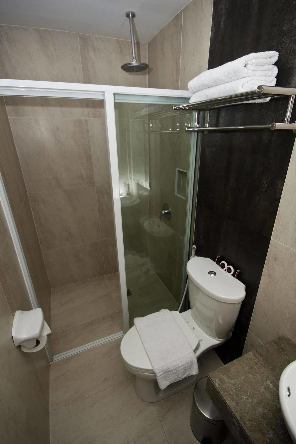 Mango Suites Tuguegarao City Exteriör bild